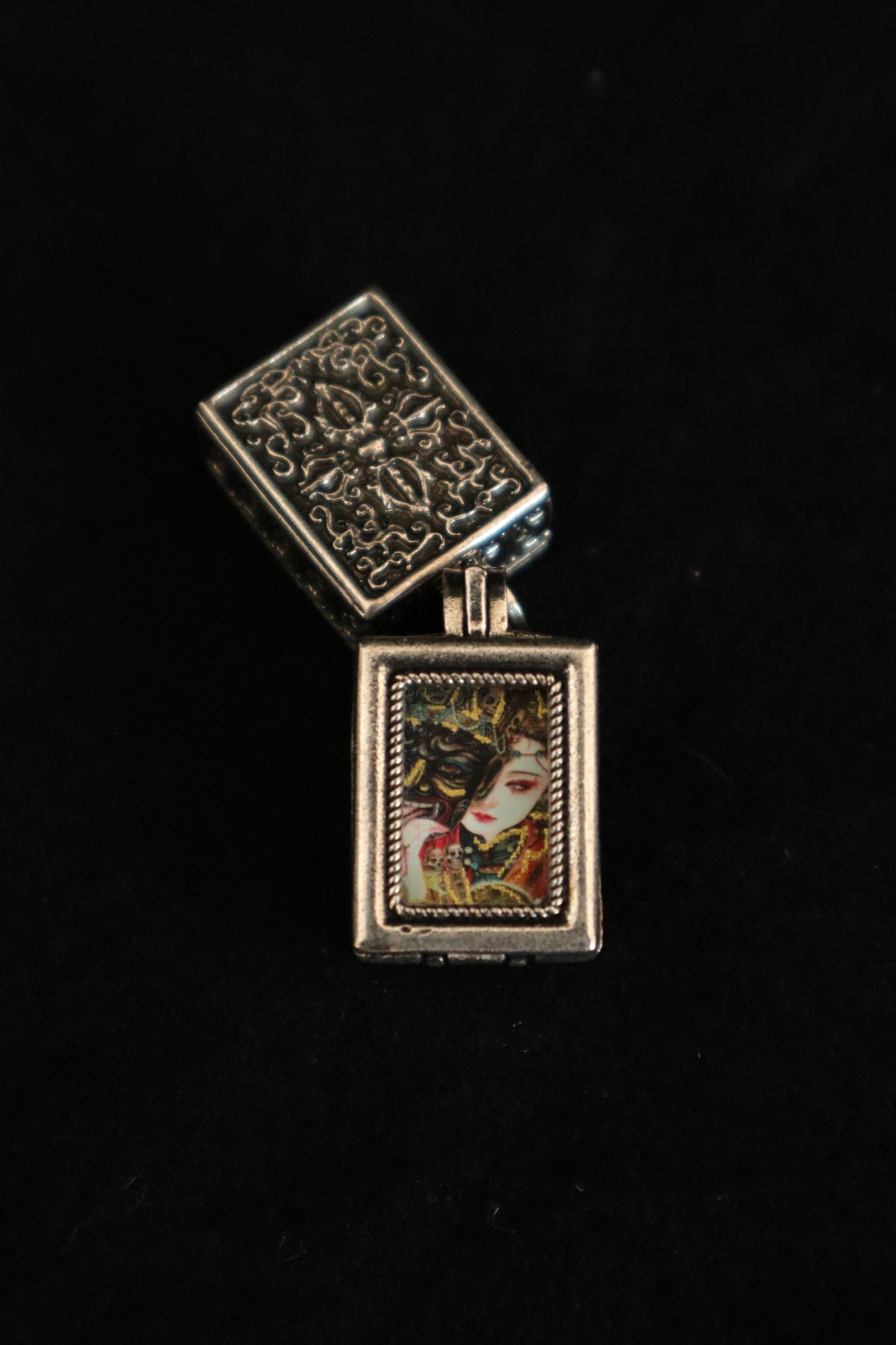 “Treasure Guardian”