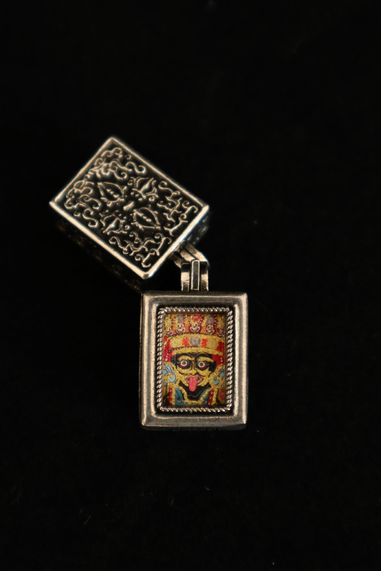 “Treasure Guardian”